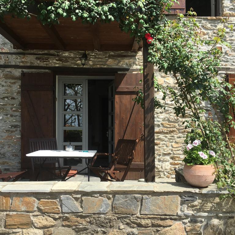 Charming Stone House Villa Parthenon Exterior photo